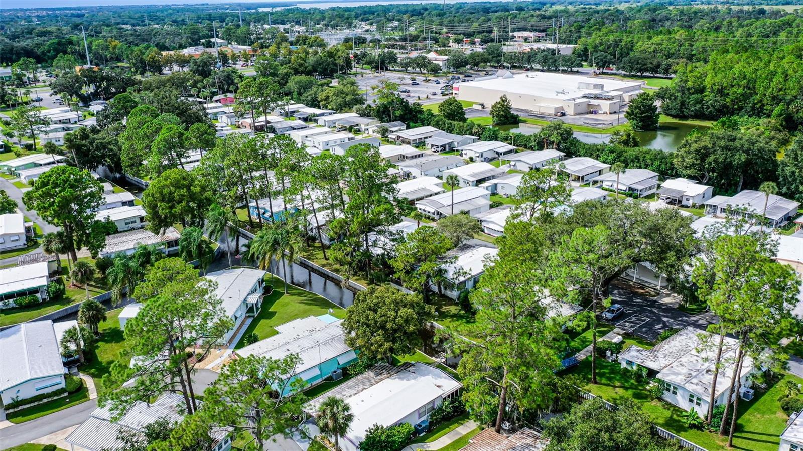 EUSTIS COUNTRY CLUB MANOR MHP UNIT 02A - Residential