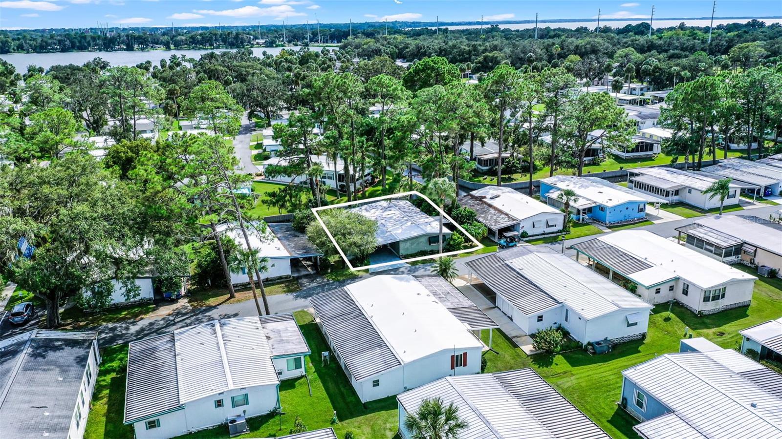 EUSTIS COUNTRY CLUB MANOR MHP UNIT 02A - Residential