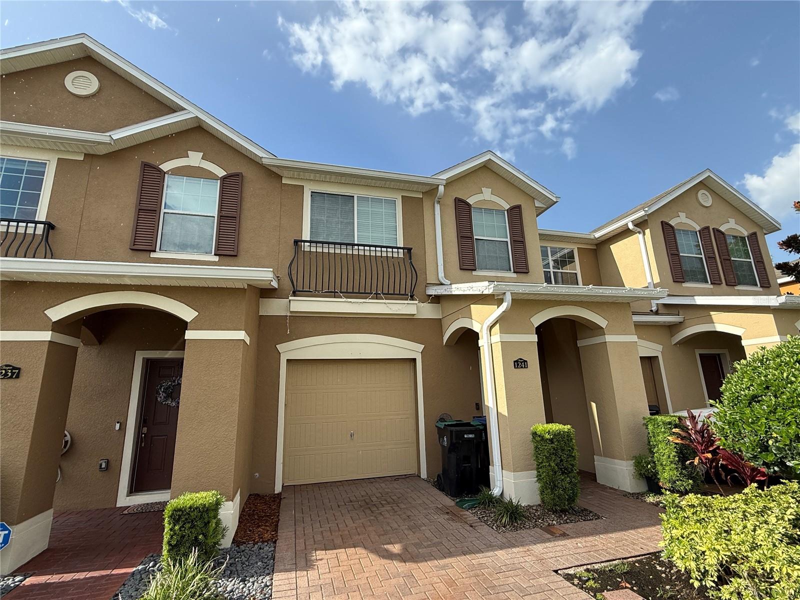 Property in excellent conditions. Great location. Recreational areas.