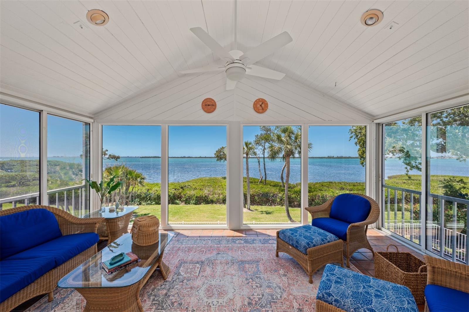 TIDY ISLAND PH II - Residential