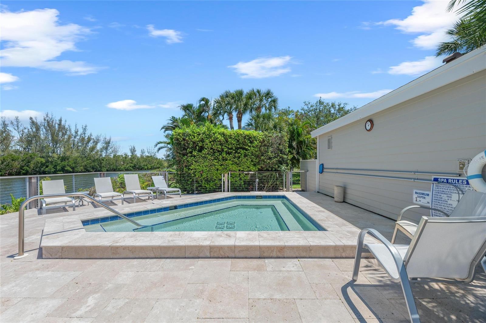 TIDY ISLAND PH II - Residential