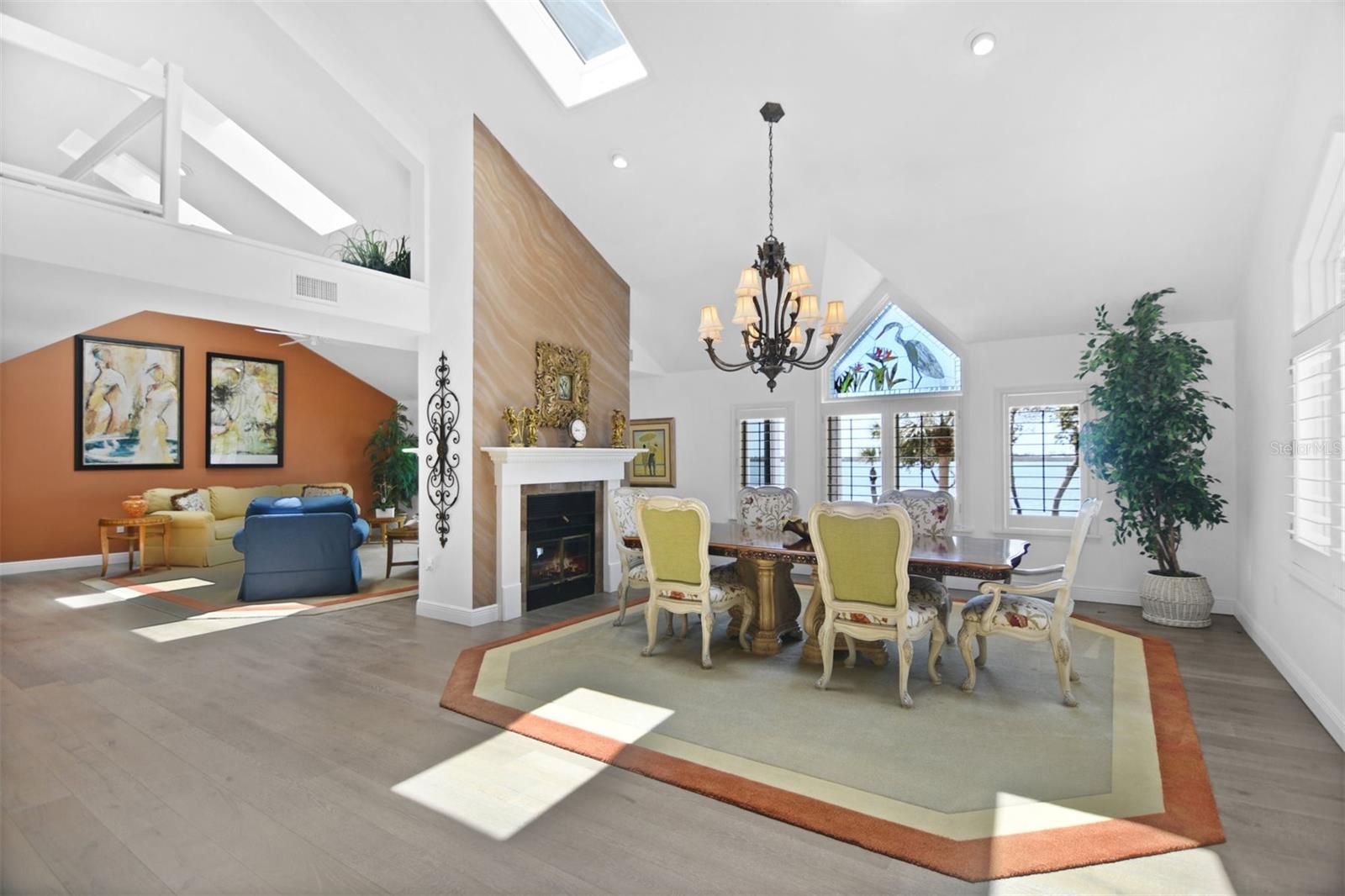 TIDY ISLAND PH II - Residential