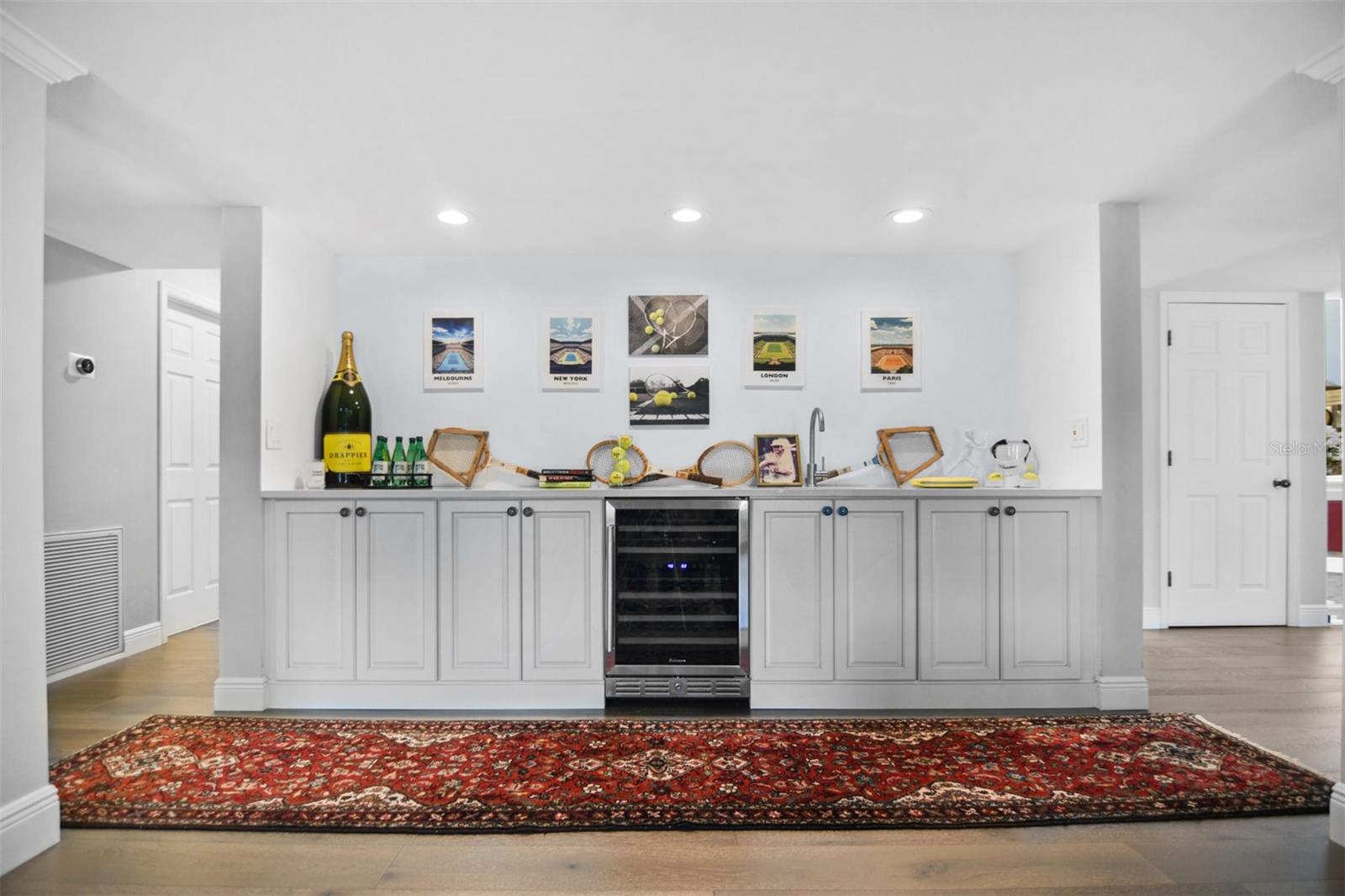 TIDY ISLAND PH II - Residential