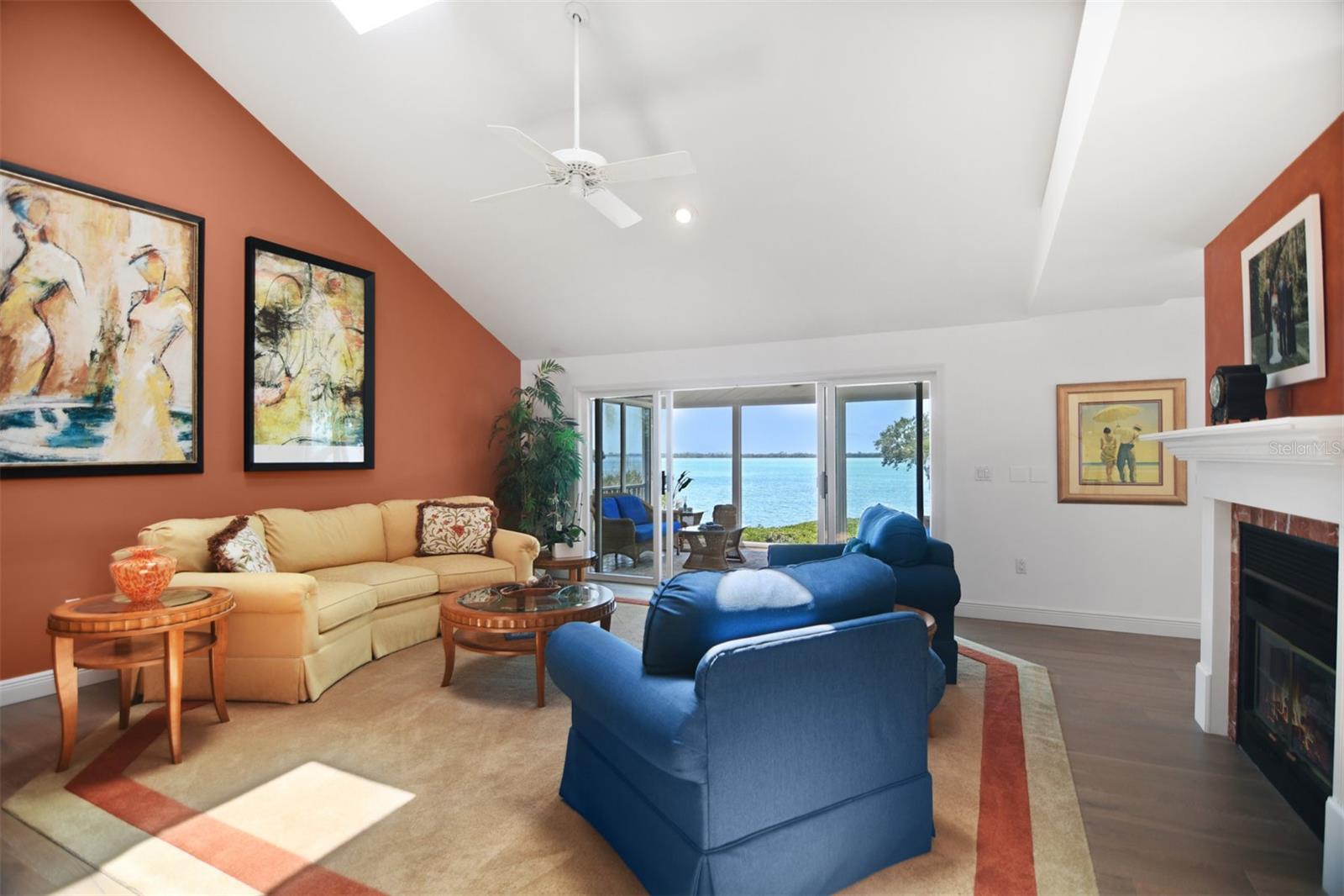 TIDY ISLAND PH II - Residential