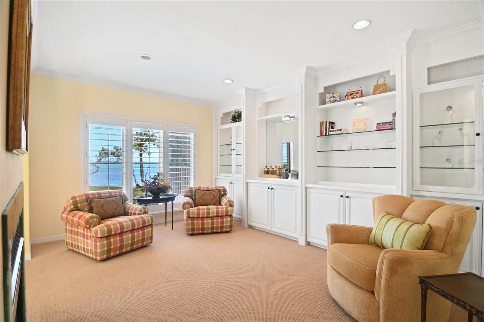 TIDY ISLAND PH II - Residential