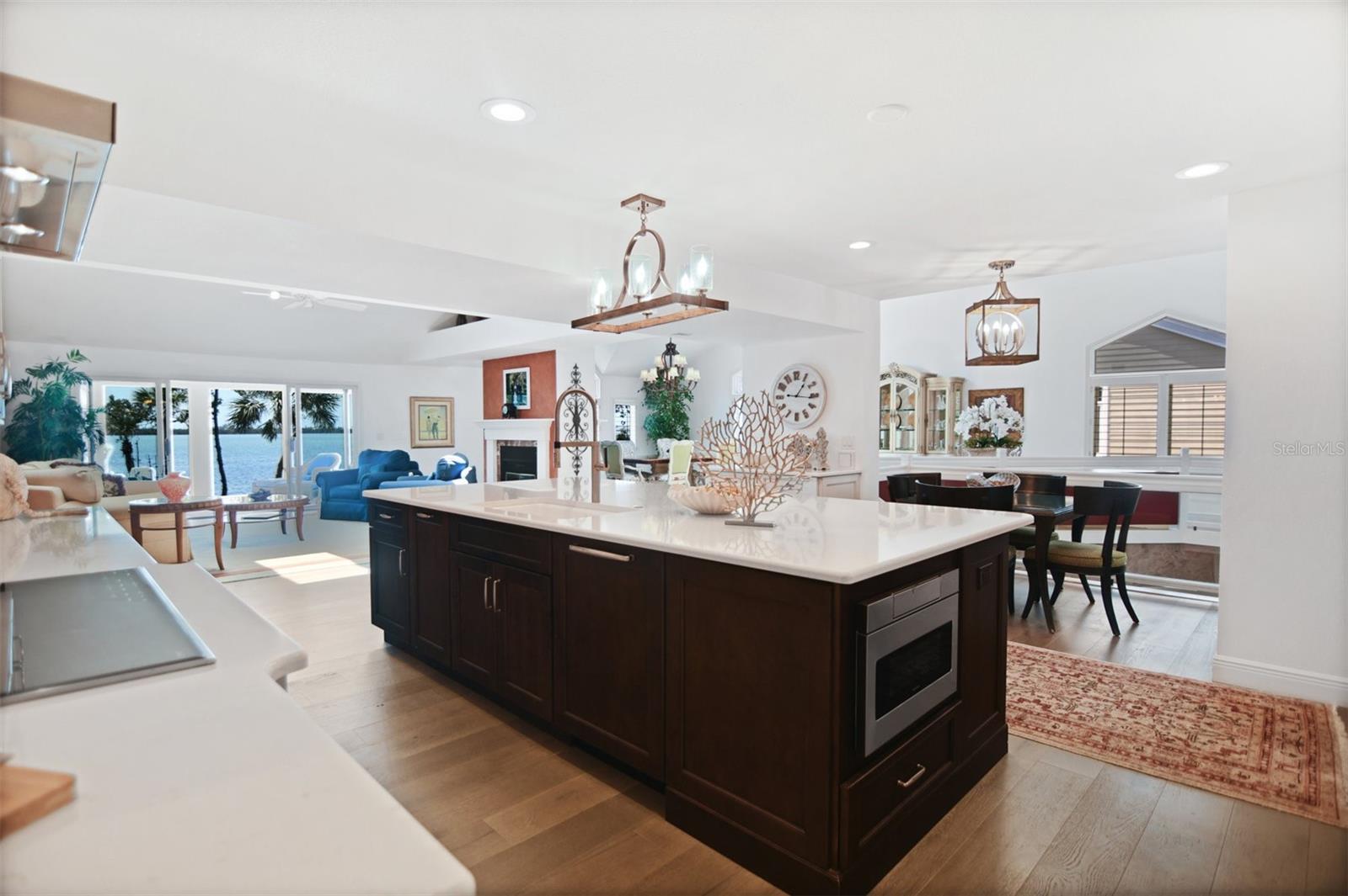 TIDY ISLAND PH II - Residential