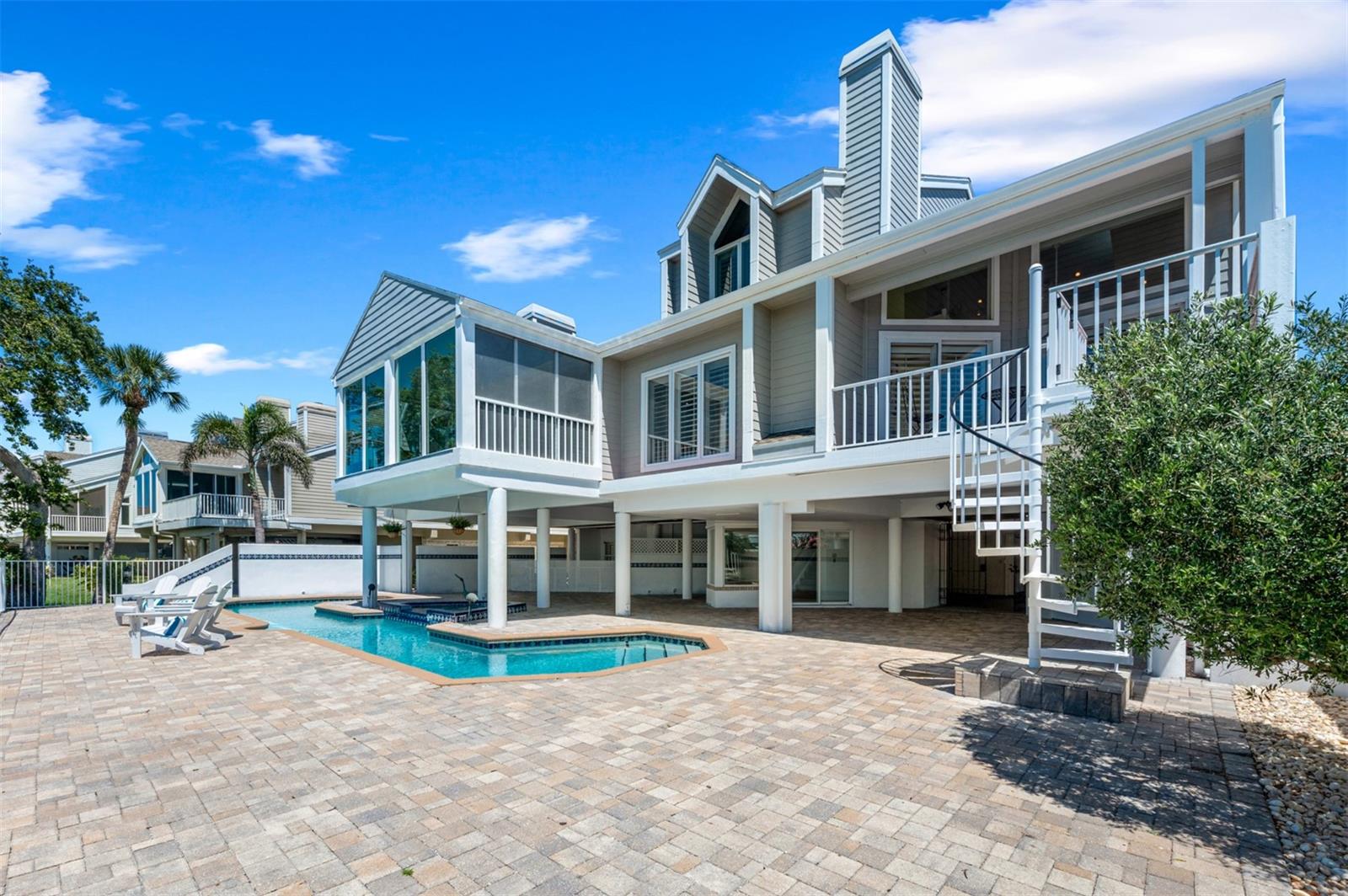TIDY ISLAND PH II - Residential