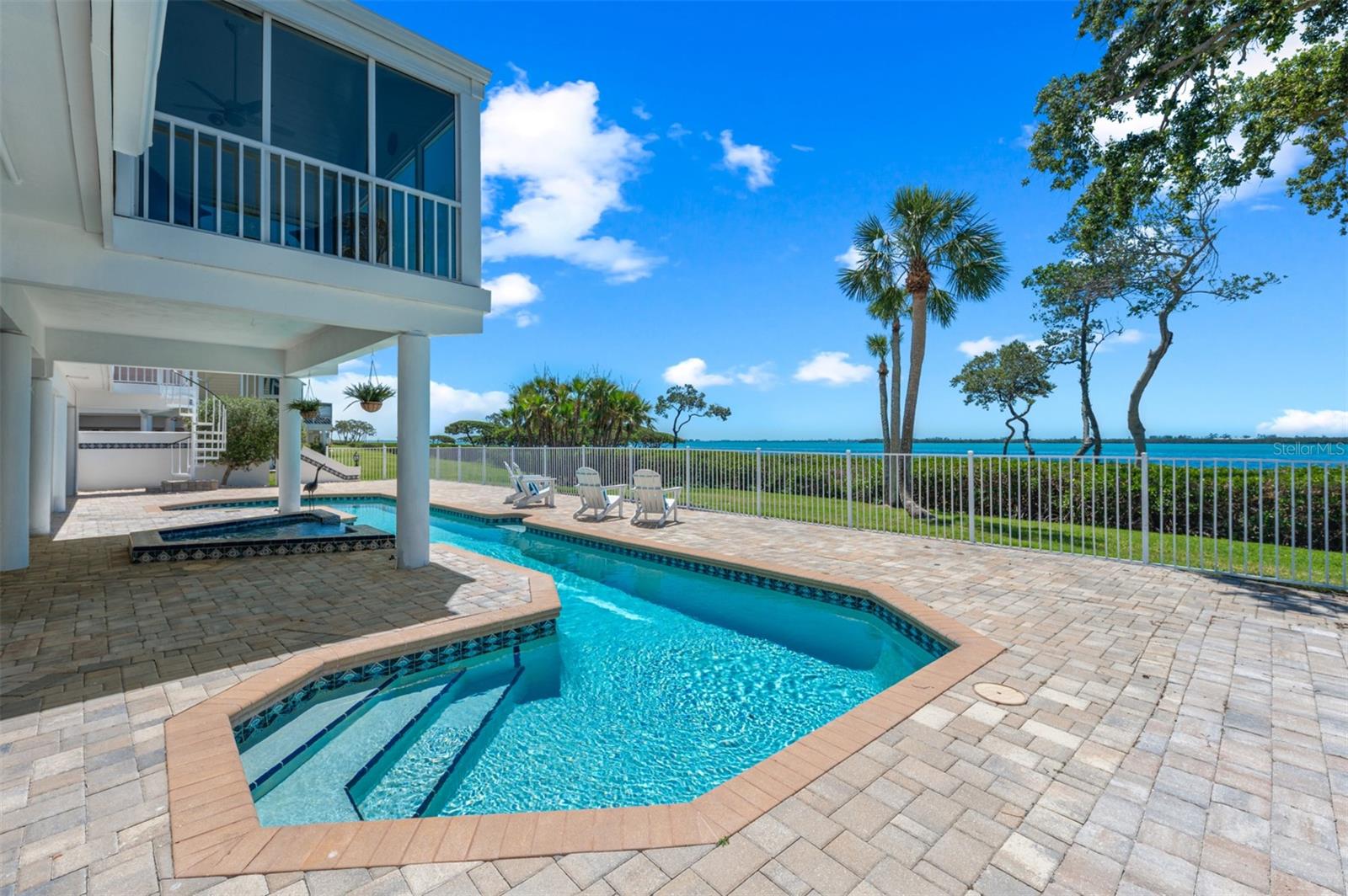 TIDY ISLAND PH II - Residential