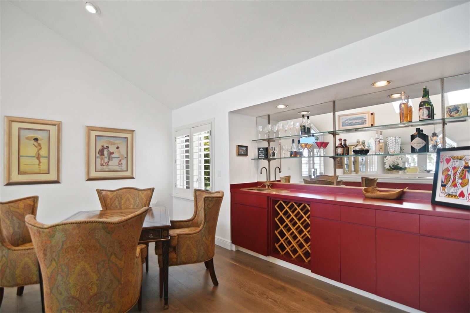 TIDY ISLAND PH II - Residential