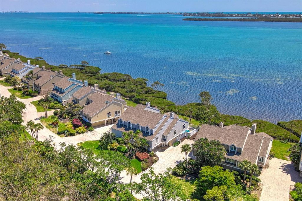 Photo of 78 Tidy Island Boulevard, Bradenton, FL 34210 (MLS # A4649833)