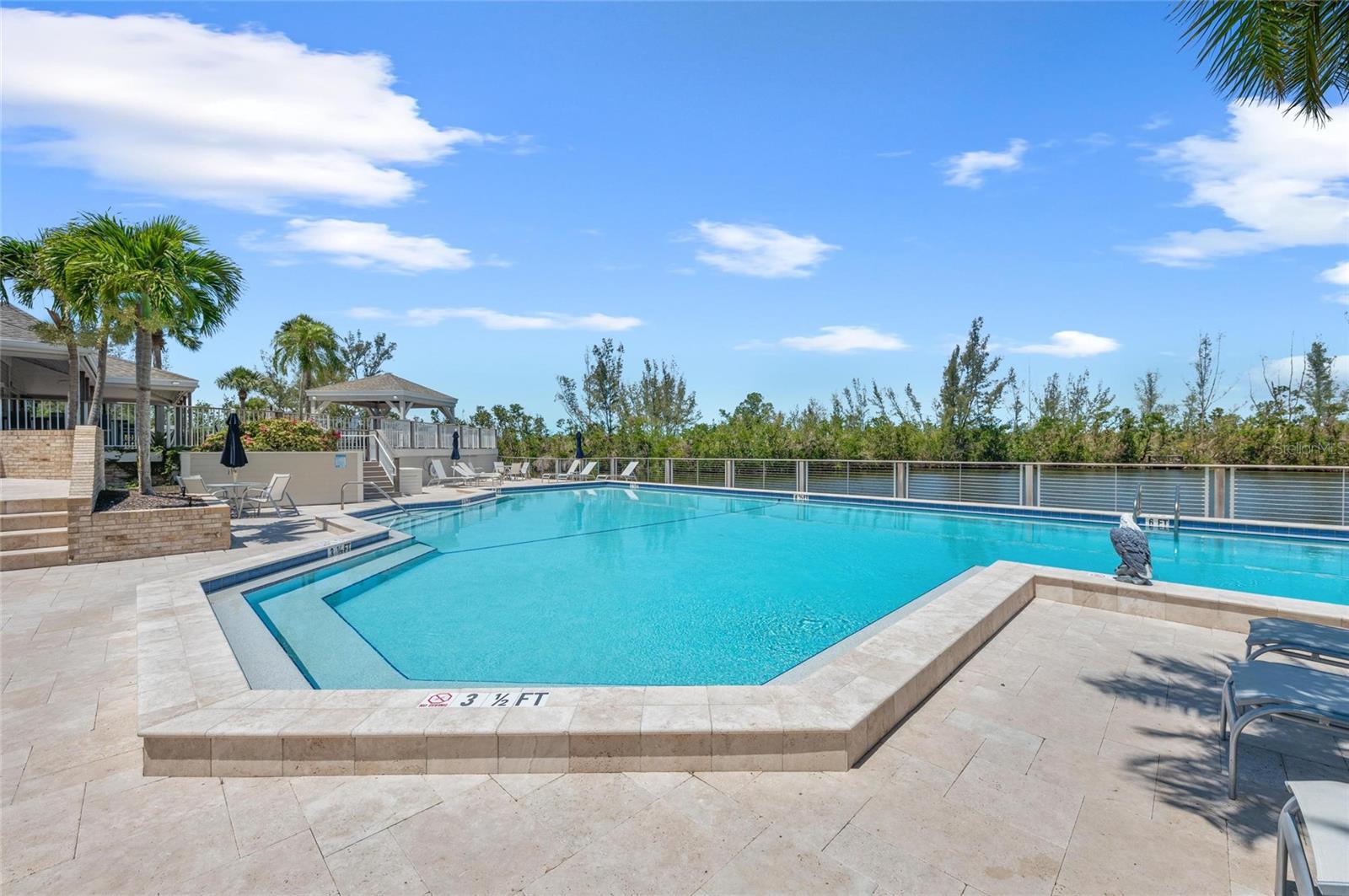 TIDY ISLAND PH II - Residential