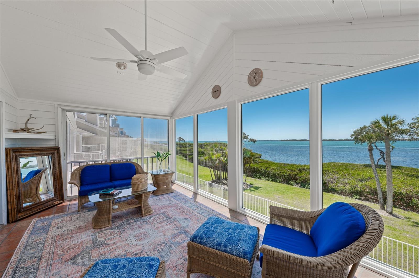 TIDY ISLAND PH II - Residential
