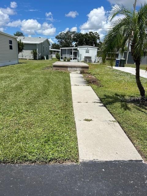 WINDWARD ISLE - Land