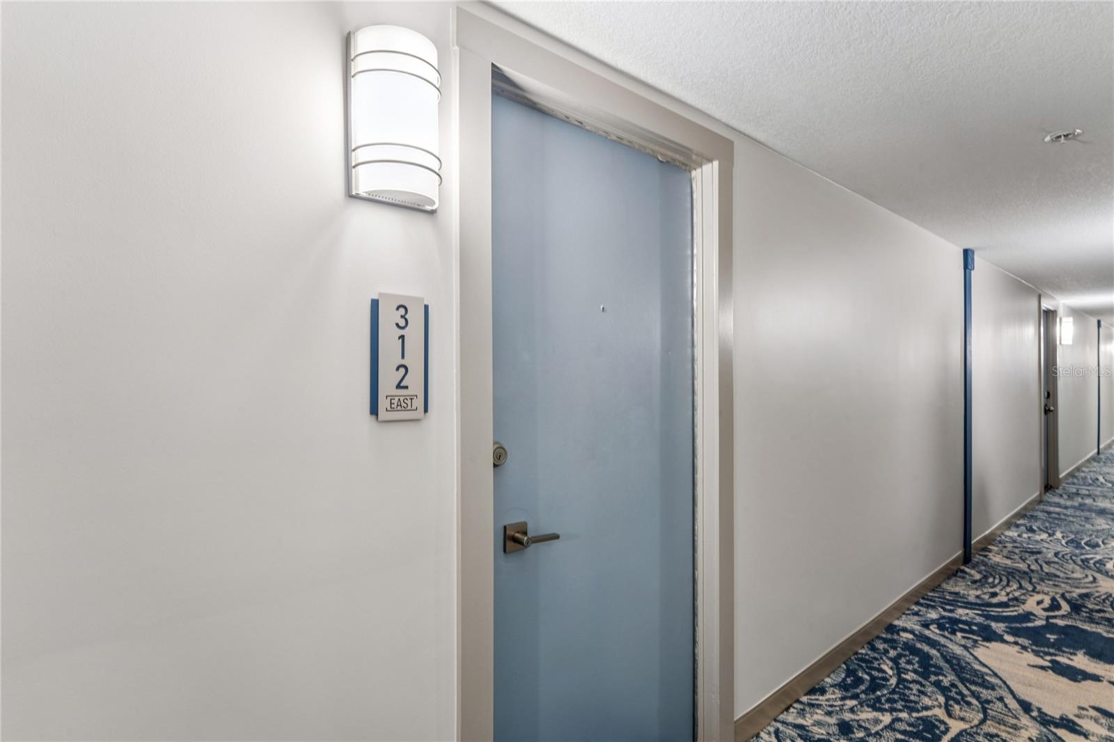 KEY CAPRI CONDO - Residential