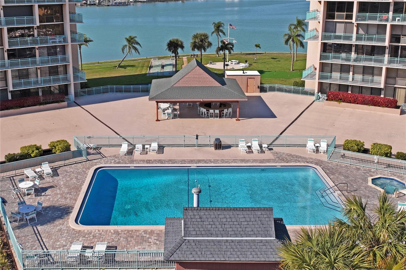 KEY CAPRI CONDO - Residential