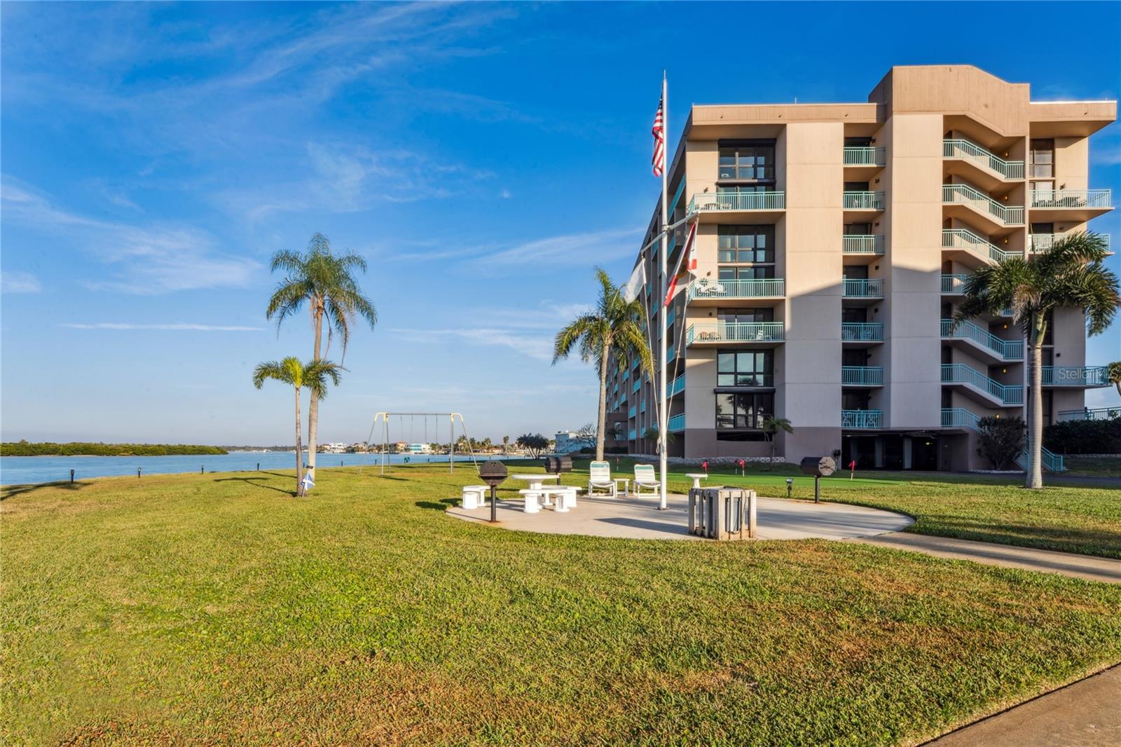 KEY CAPRI CONDO - Residential