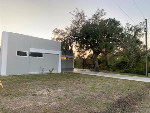 A home in KISSIMMEE