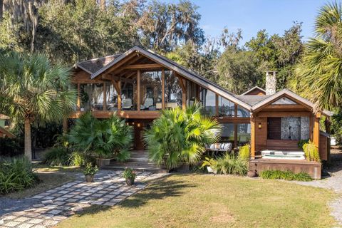 Photo of 12603 NE 204 Terrace, Waldo, FL 32694 (MLS # GC536376)