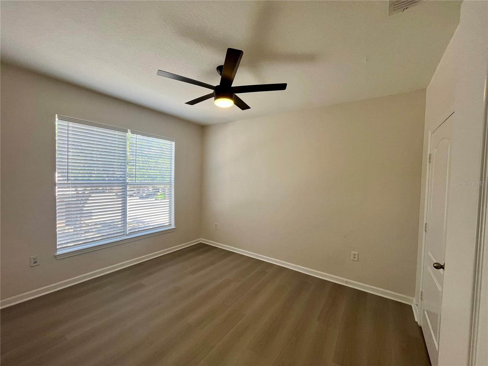 THE VILLAS CONDO - Residential Lease