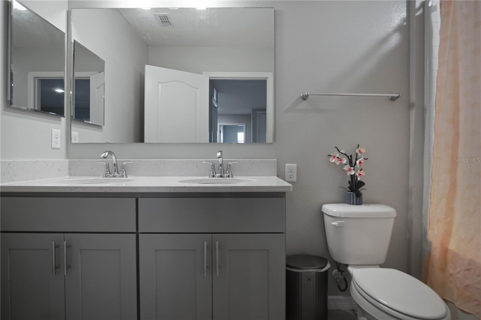 SOLTERRA PH 2C-2 - Residential Lease