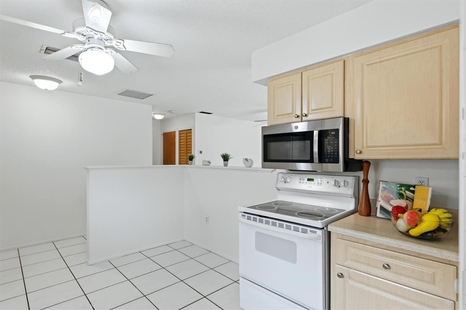 LAKE TIPPECANOE - Residential