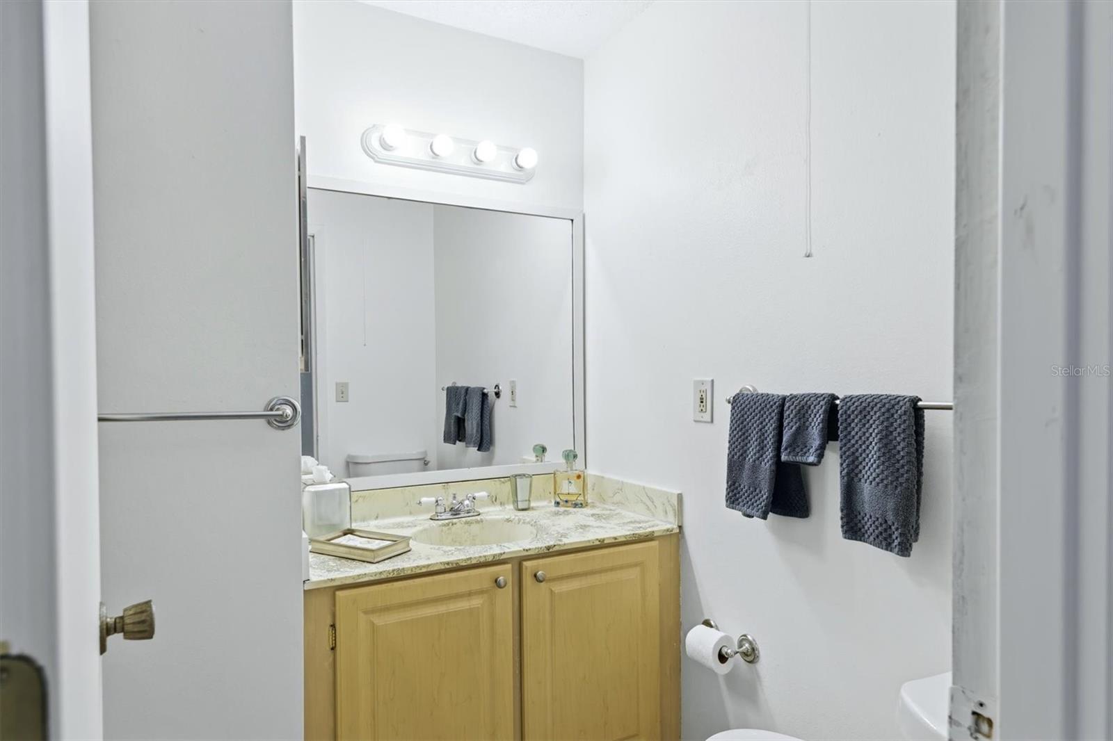 LAKE TIPPECANOE - Residential