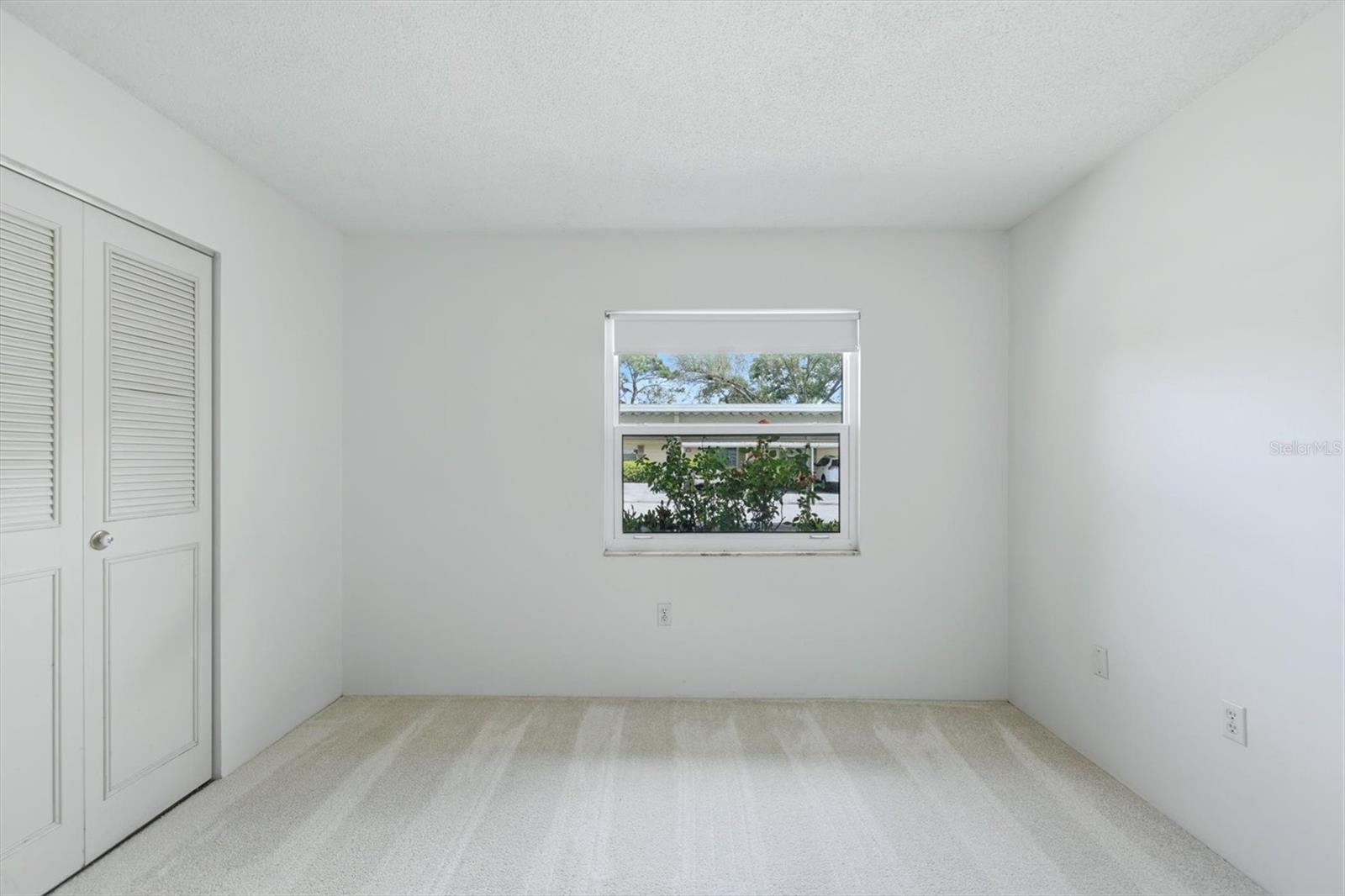 LAKE TIPPECANOE - Residential