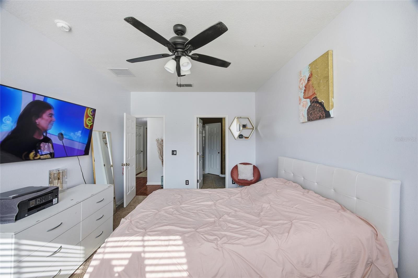 MEADOW POINTE - Residential