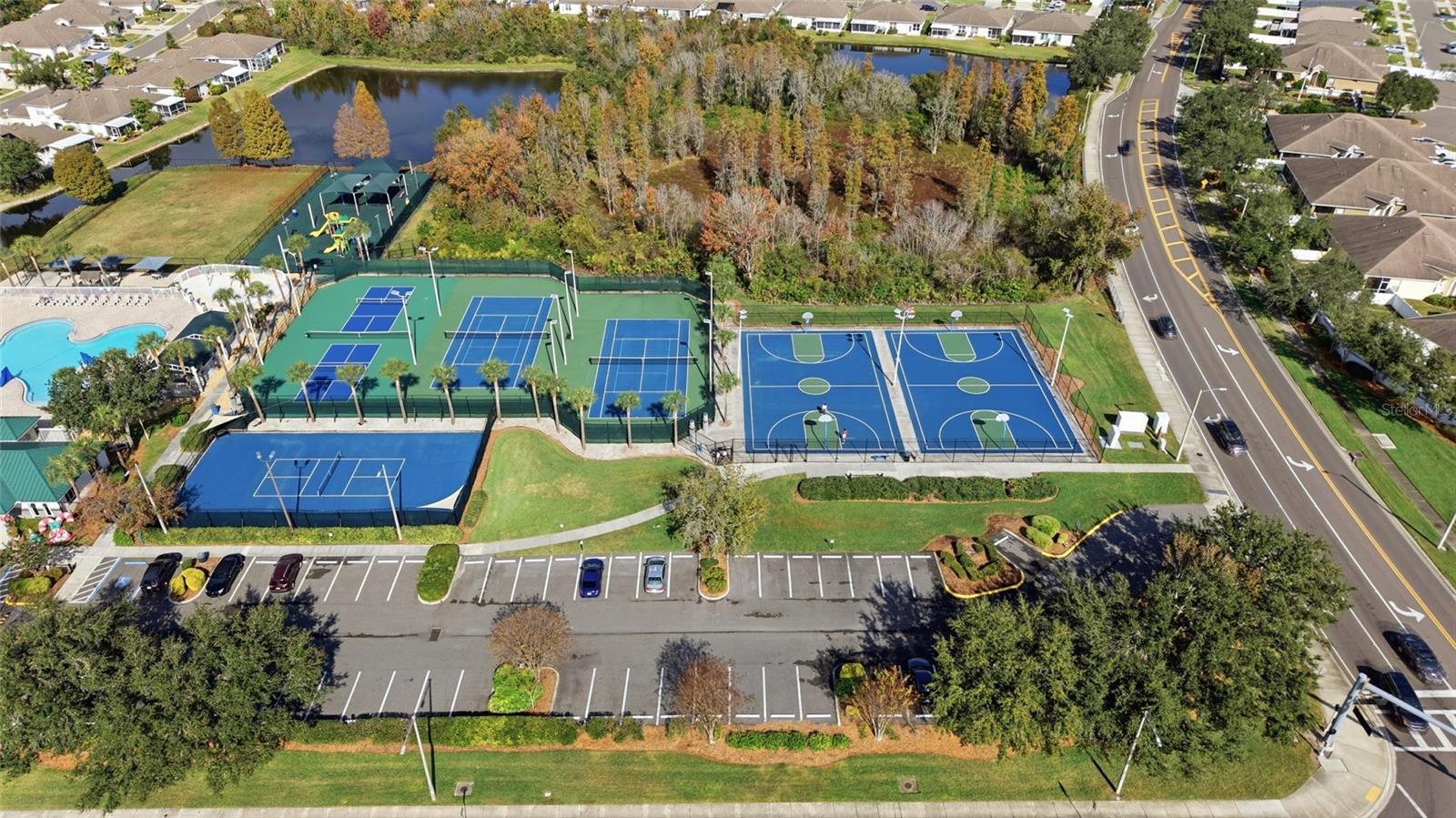 MEADOW POINTE - Residential