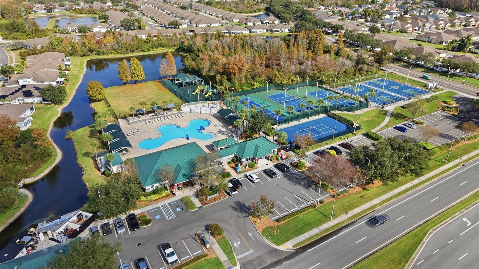 MEADOW POINTE - Residential