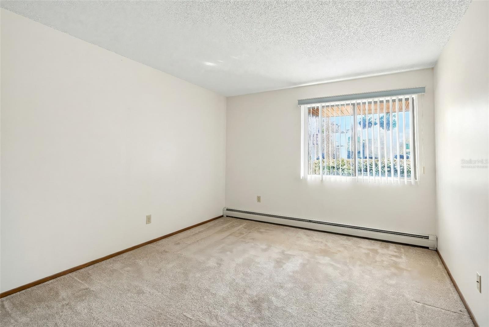 FAIRWAYS/SILVER SPGS SHORES CO - Residential