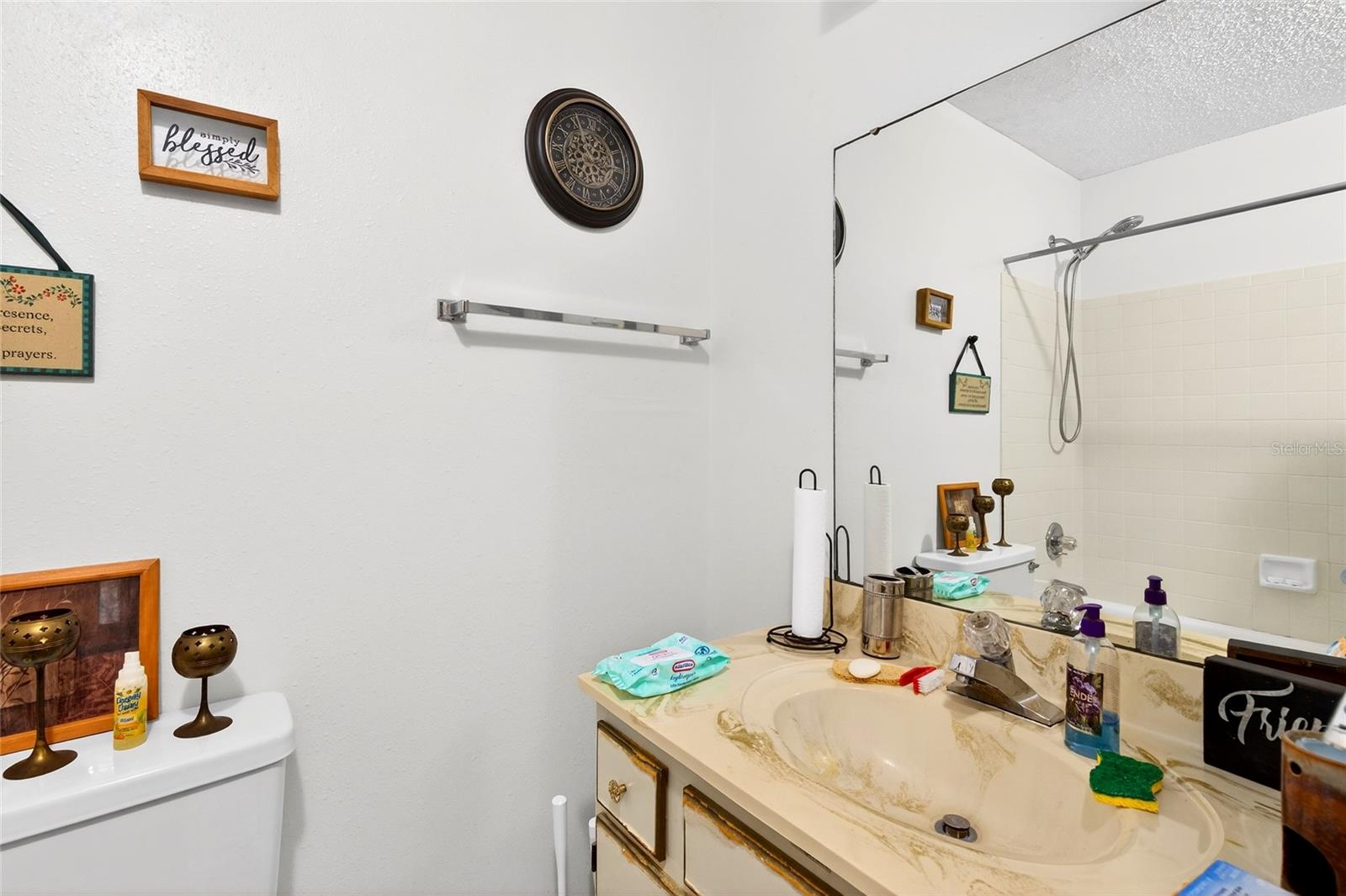 FAIRWAYS/SILVER SPGS SHORES CO - Residential