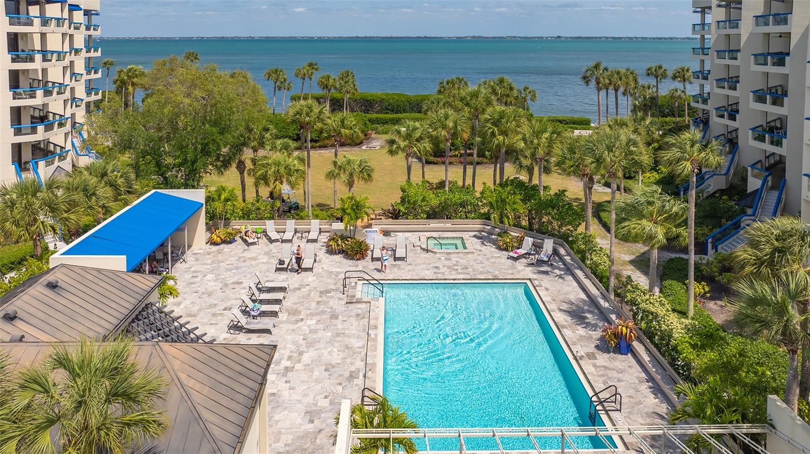 FAIRWAY BAY 3 - Residential