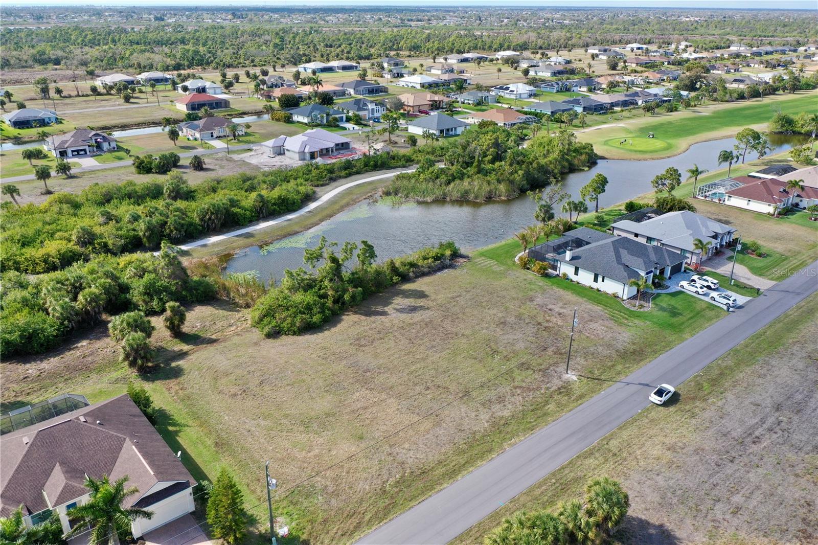 ROTONDA WEST PINE VALLEY - Land