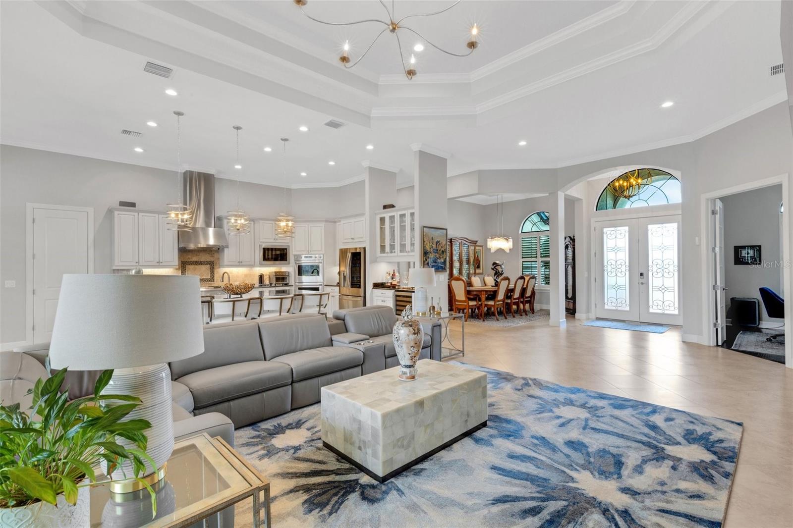 LEGACY ESTATES ON PALMER RANCH - Residential