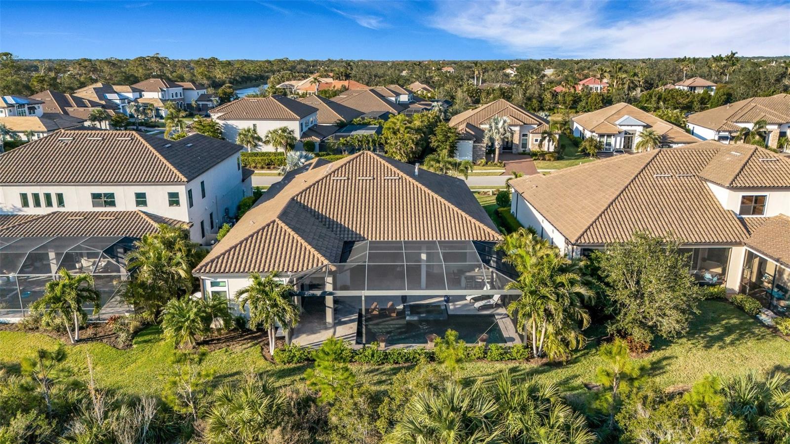 LEGACY ESTATES ON PALMER RANCH - Residential