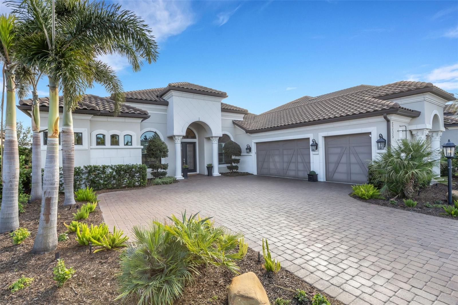 LEGACY ESTATES ON PALMER RANCH - Residential