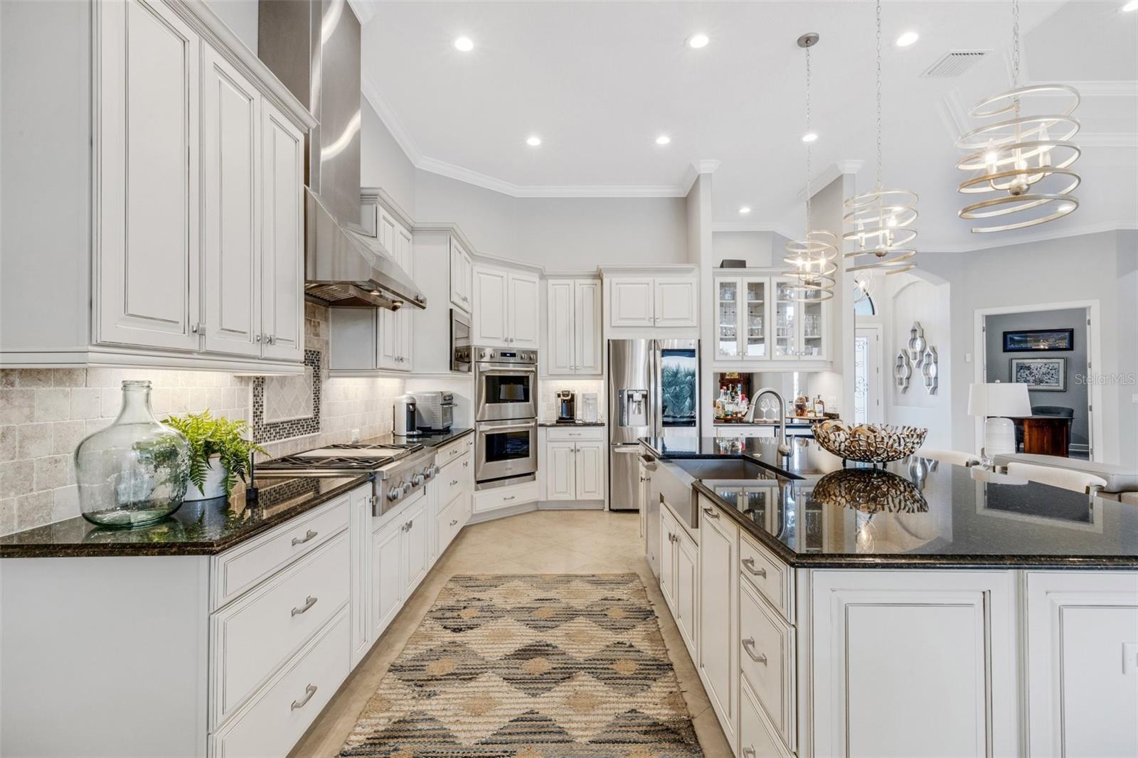 LEGACY ESTATES ON PALMER RANCH - Residential