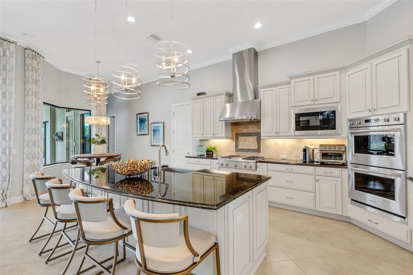 LEGACY ESTATES ON PALMER RANCH - Residential