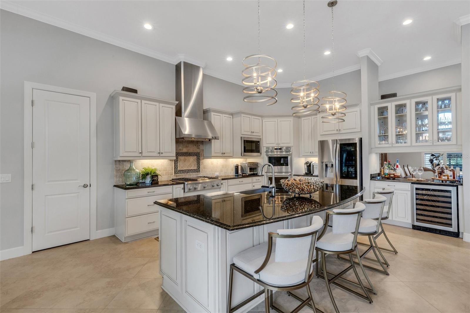 LEGACY ESTATES ON PALMER RANCH - Residential