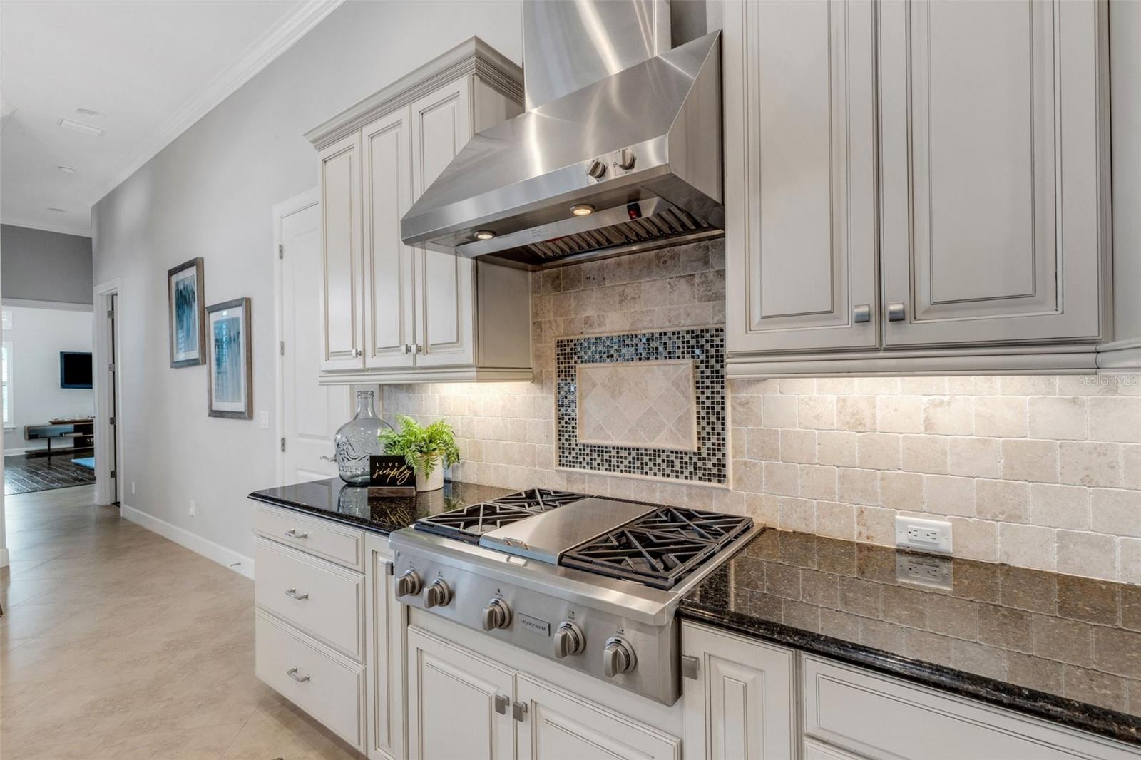 LEGACY ESTATES ON PALMER RANCH - Residential