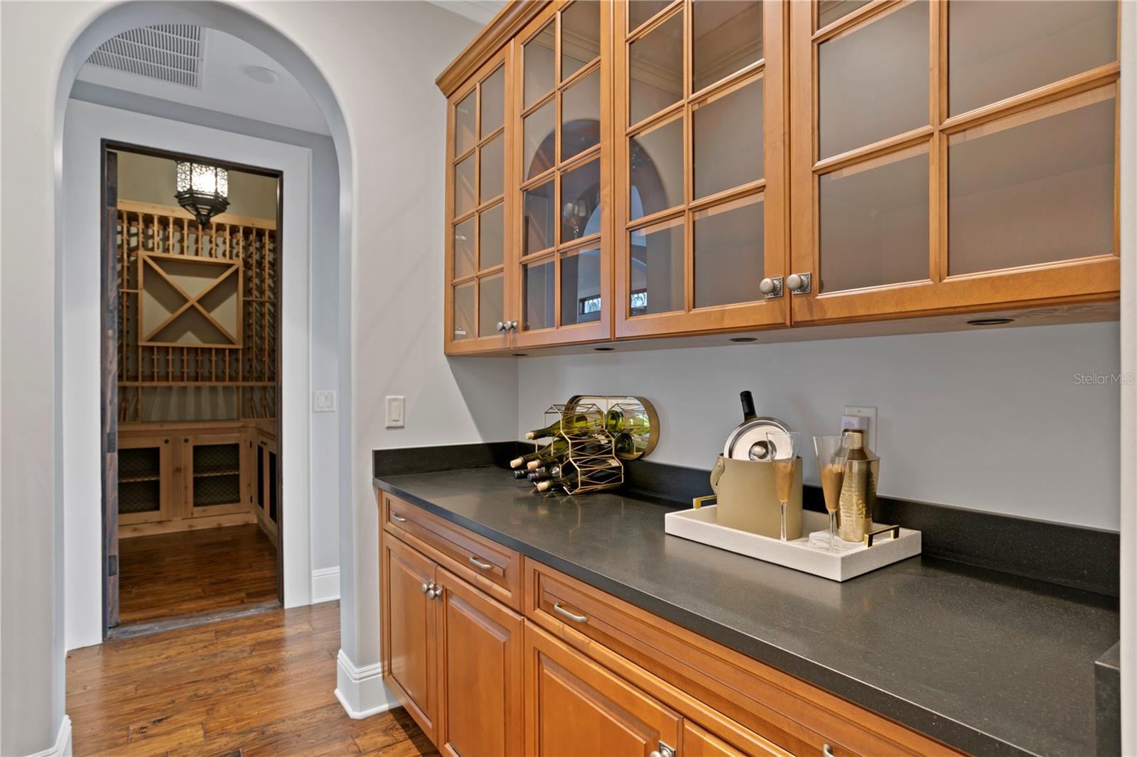 DAVIS ISLANDS PB10 PG52 TO 57 - Residential