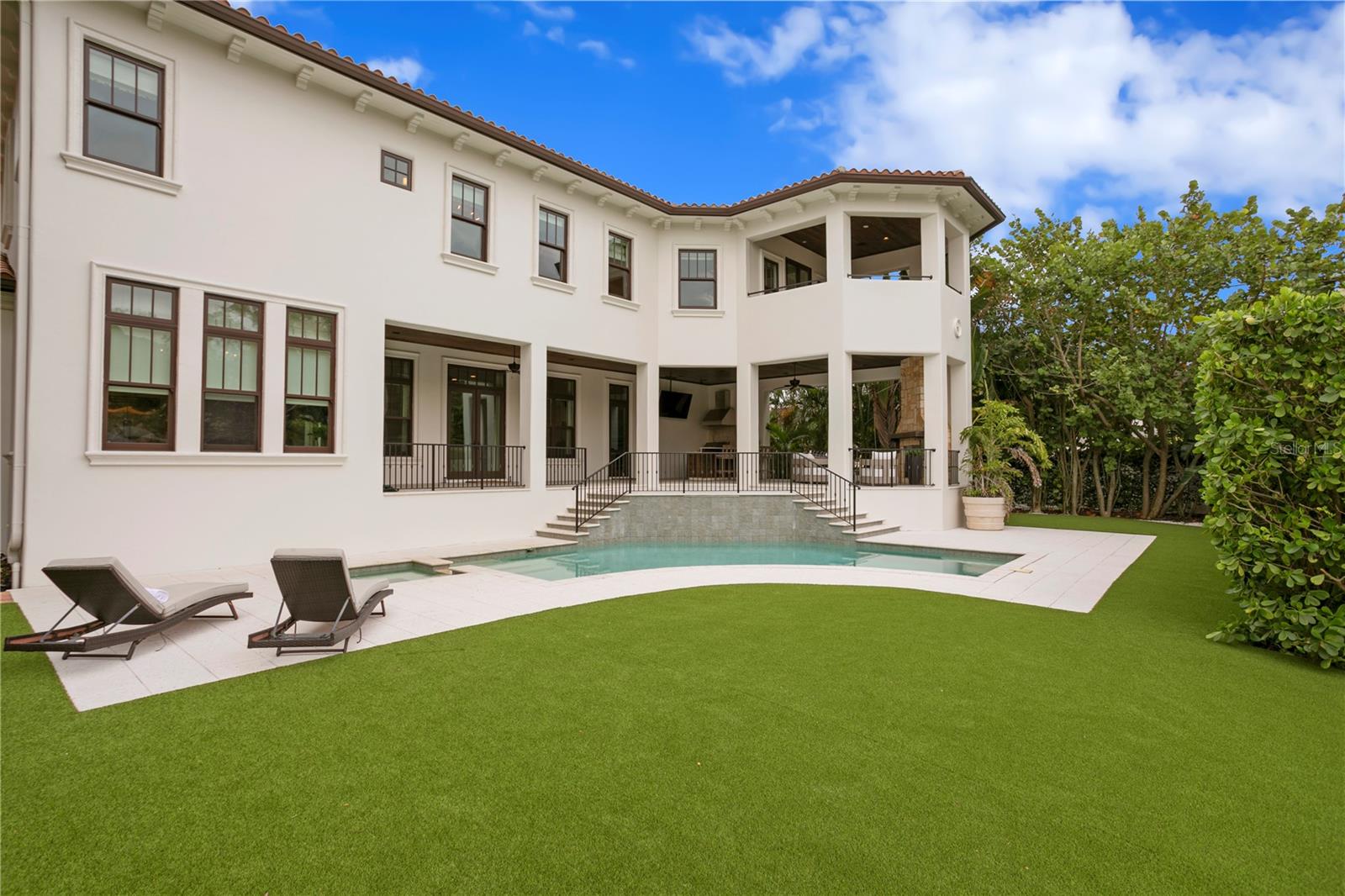 DAVIS ISLANDS PB10 PG52 TO 57 - Residential