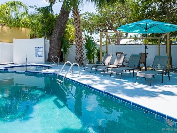 NSB- CENTRAL BUS DISTRICT - Residential