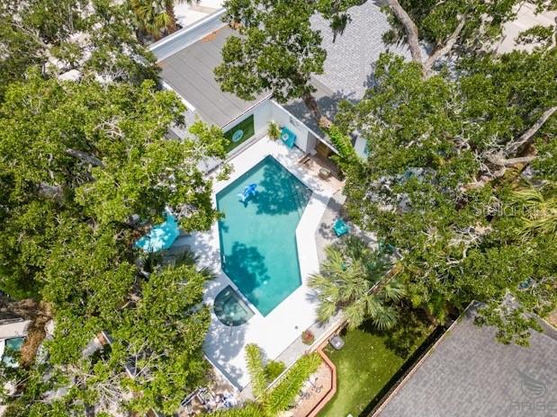 NSB- CENTRAL BUS DISTRICT - Residential