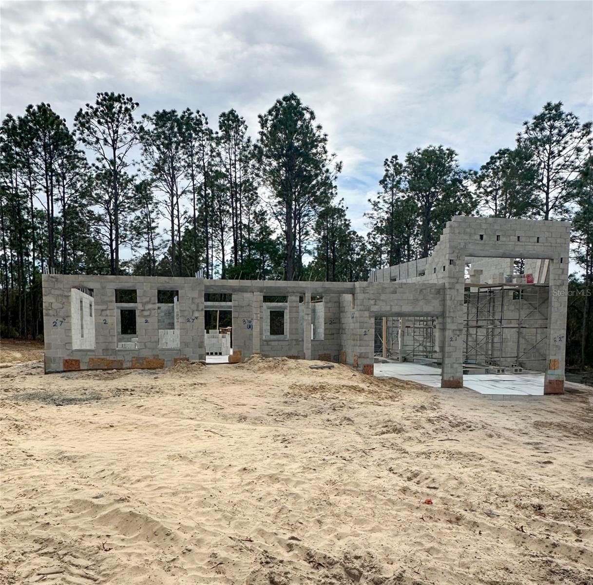 PINE RIDGE UNIT 01 - Residential