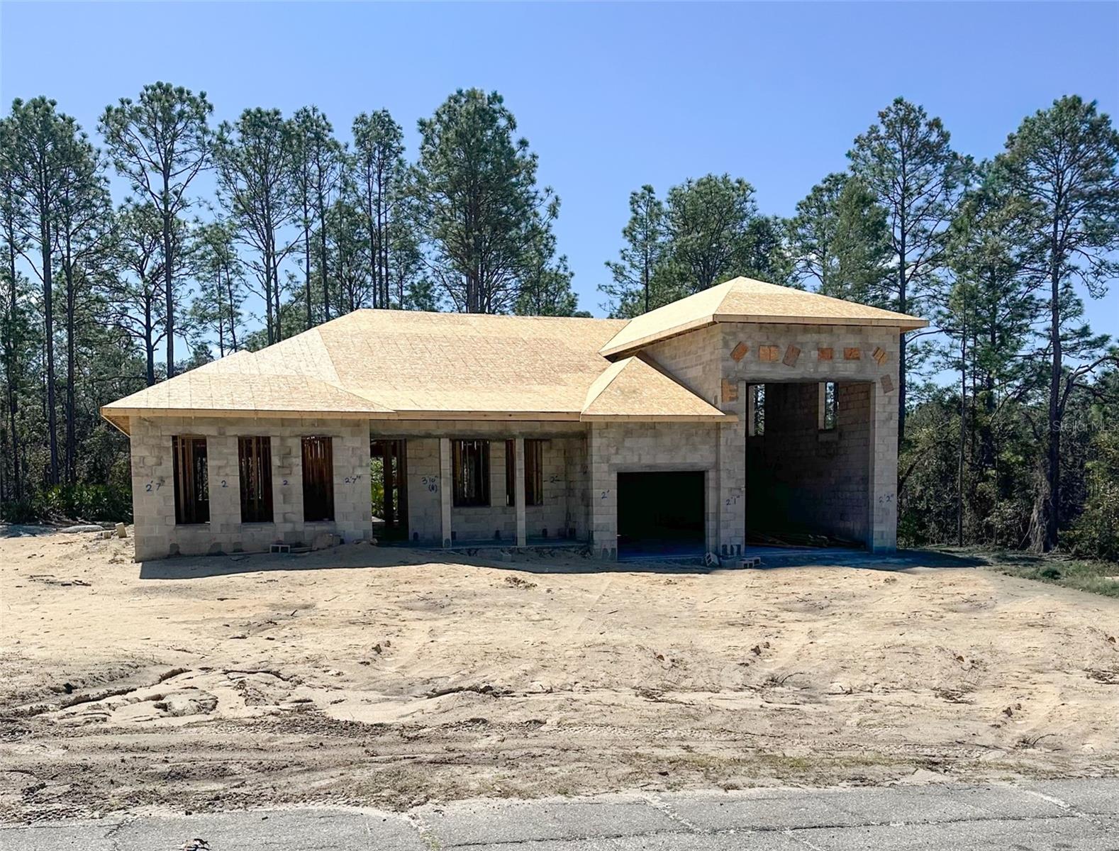 PINE RIDGE UNIT 01 - Residential