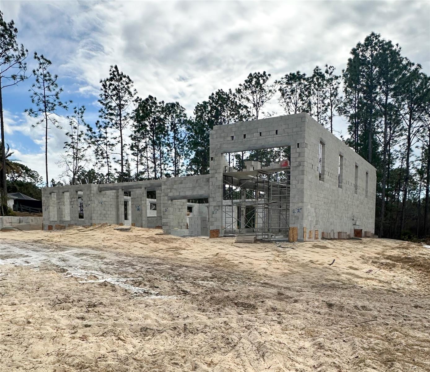 PINE RIDGE UNIT 01 - Residential