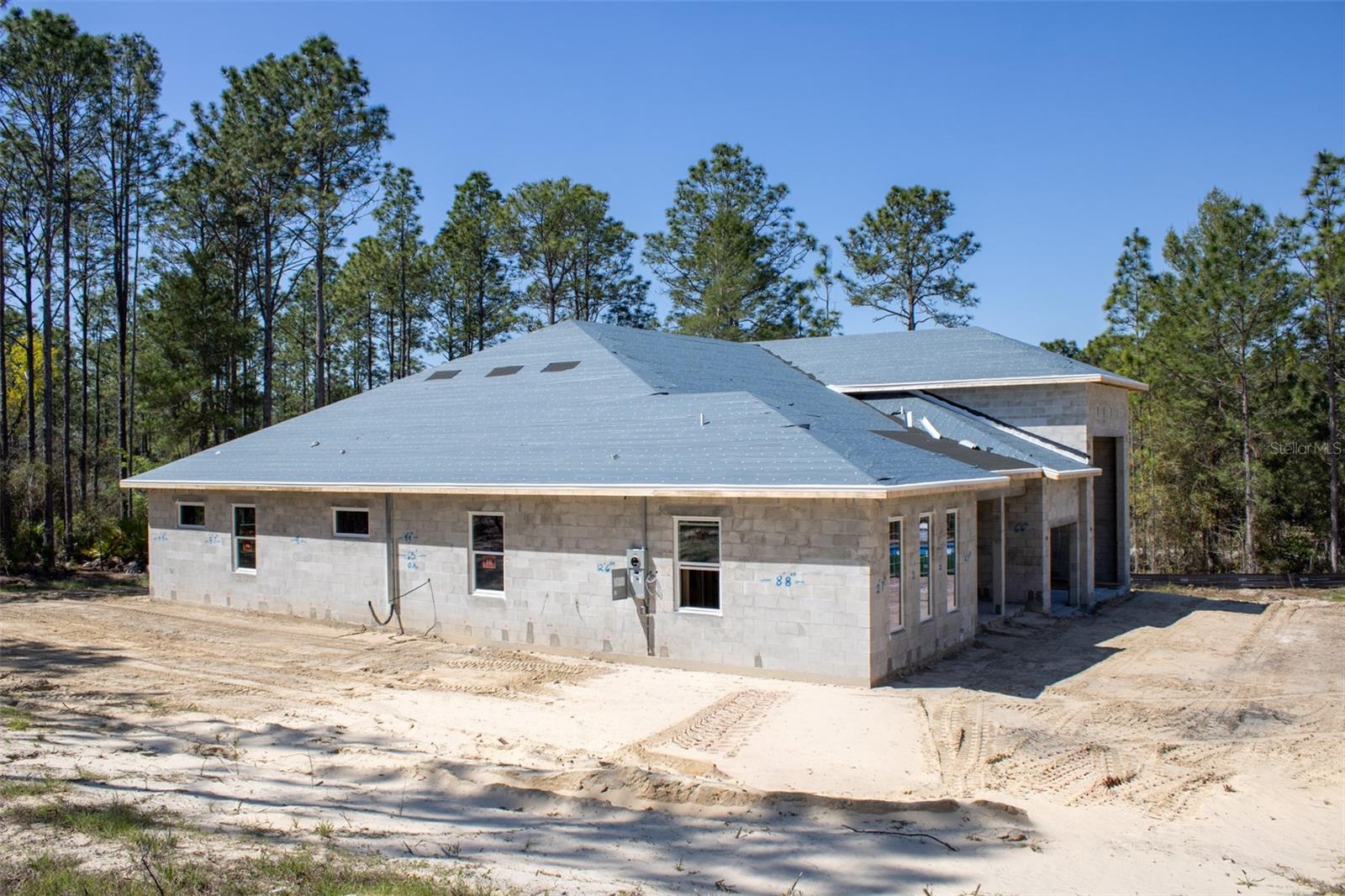 PINE RIDGE UNIT 01 - Residential