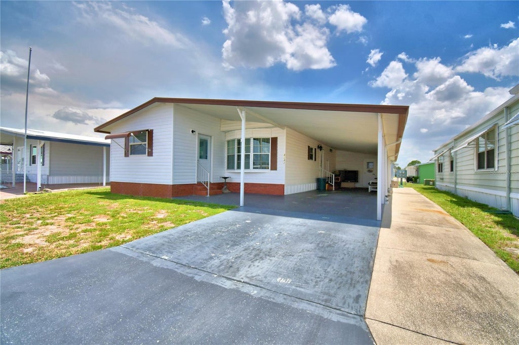 Photo of 4242 Cedarwood Street, Winter Haven, FL 33880 (MLS # P4939139)